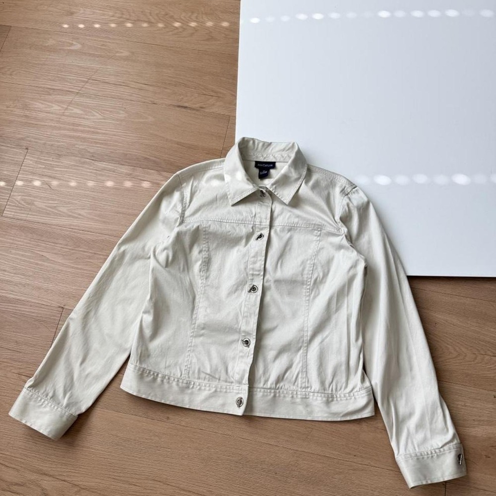 Ann Taylor Women Cream Cotton Blend Button Down Jacket Size Medium Off White - Picture 2 of 6